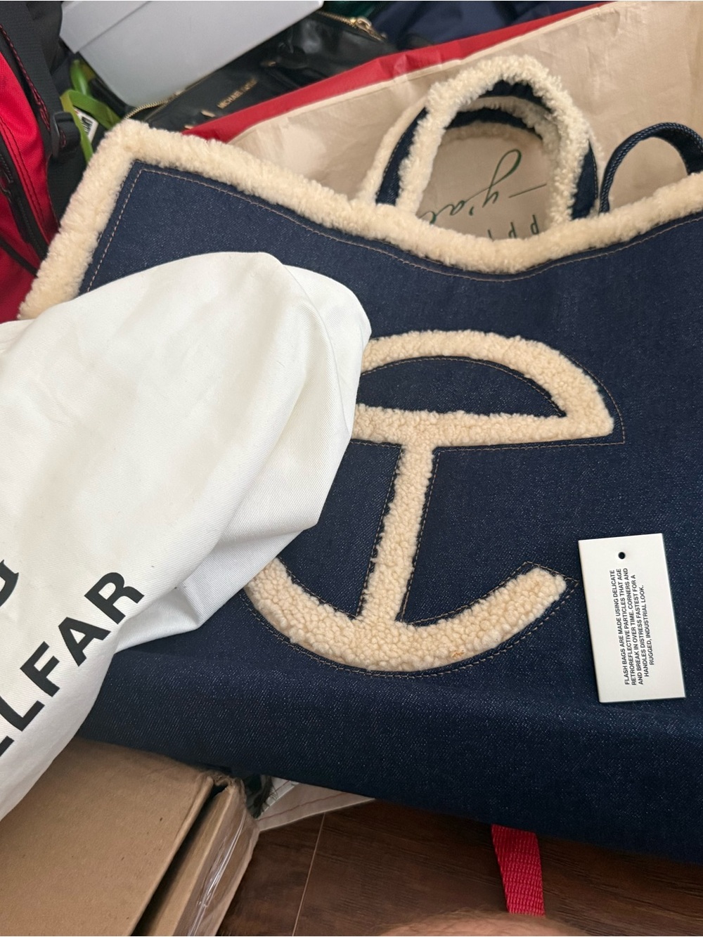 Telfar x UGG Large Shopper Navy Shearling-Trim Tote Bag - Picture 4 of 7